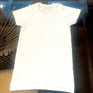 Swiftly Tech short - sleeve 2.0 *hip length